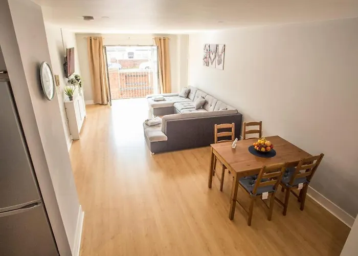 Diamond Apartment